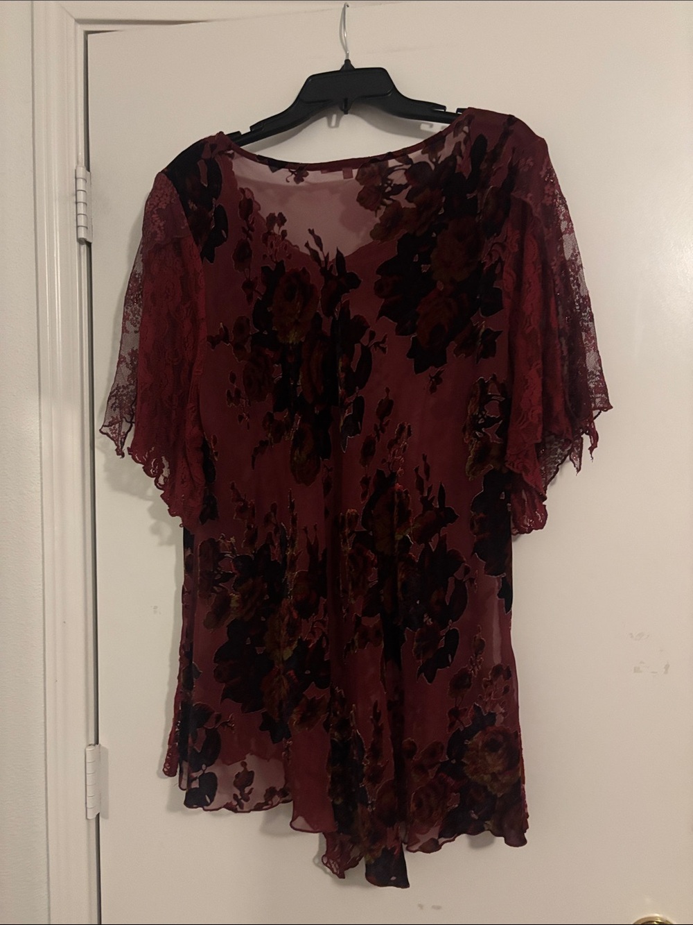 Burgundy Floral Lace Tunic Top and Skirt - Picture 9 of 11